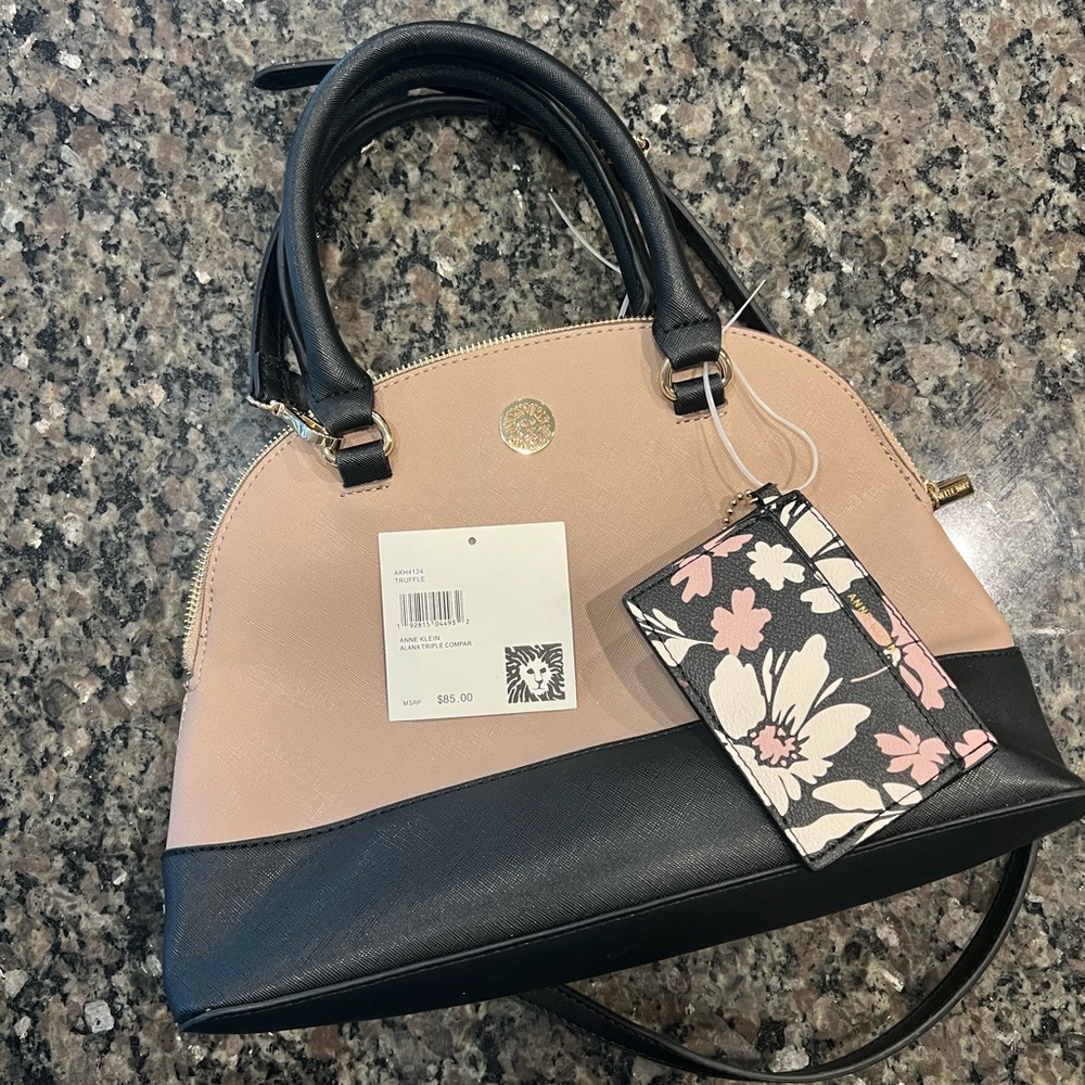 NWT Anne Klein Alana triple compartment bag. Color:truffle